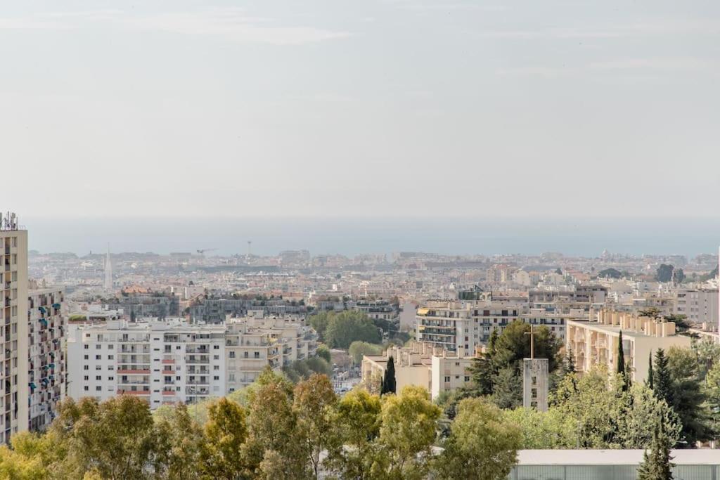 ניס Private Room In Renovated Apartment - Tram 1 Min Walk מראה חיצוני תמונה