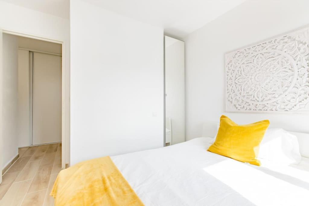 ניס Private Room In Renovated Apartment - Tram 1 Min Walk מראה חיצוני תמונה
