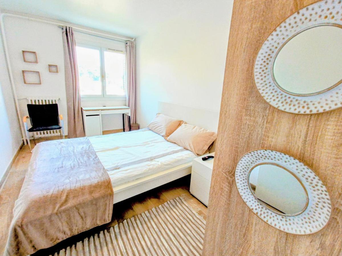 ניס Private Room In Renovated Apartment - Tram 1 Min Walk מראה חיצוני תמונה
